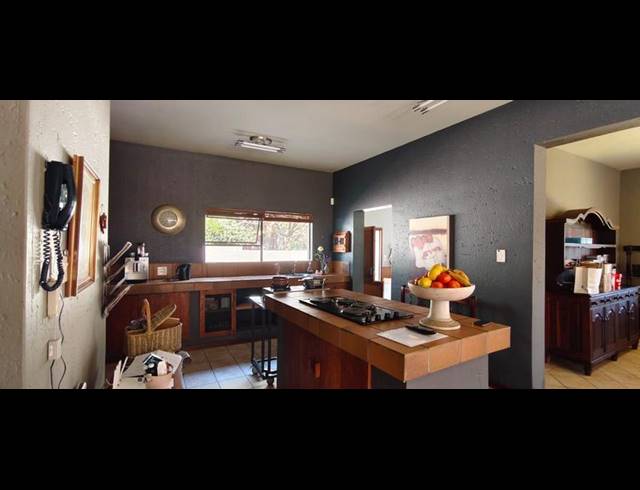 5 BEDROOM CLUSTER FOR SALE IN BRENTWOOD